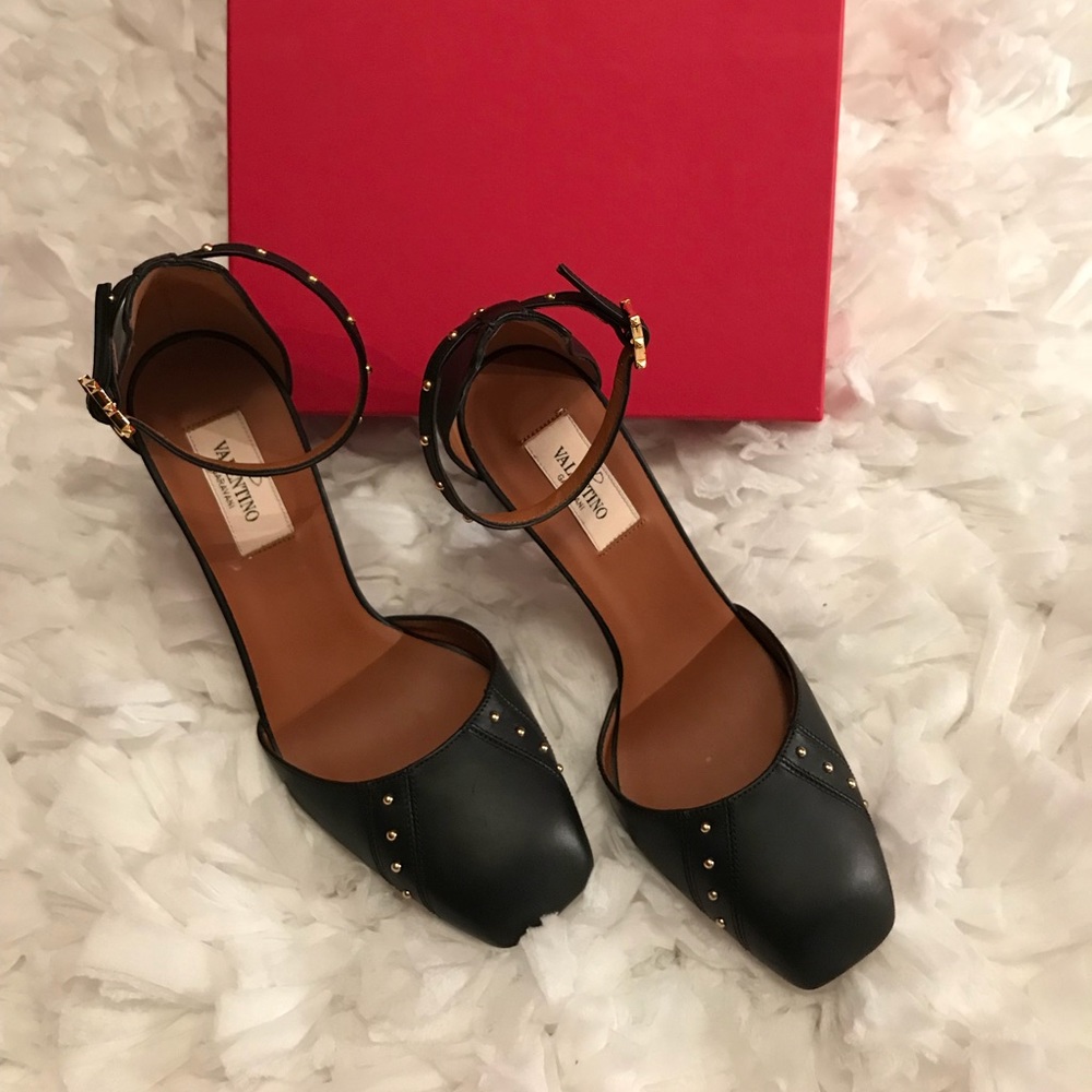 Valentino Studded Ankle Strap D’orsay Size 37 1/2