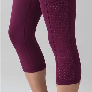 lululemon Mind Over Miles Crop