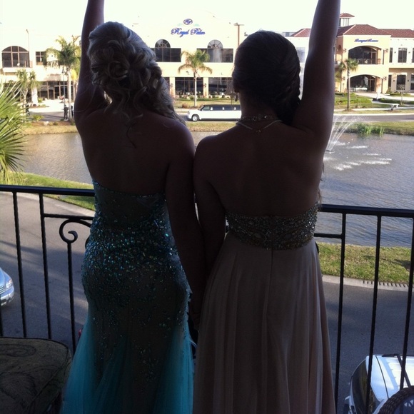 Size 4 prom dress made by 2 Cute