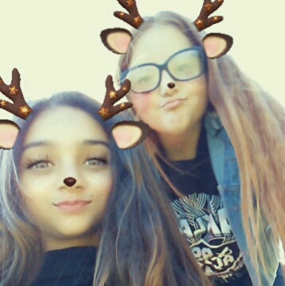 Meet your Posher, Isabel - Picture 1 of 1