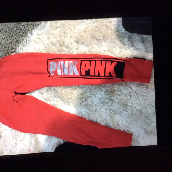 Love pink joggers - Picture 2 of 2