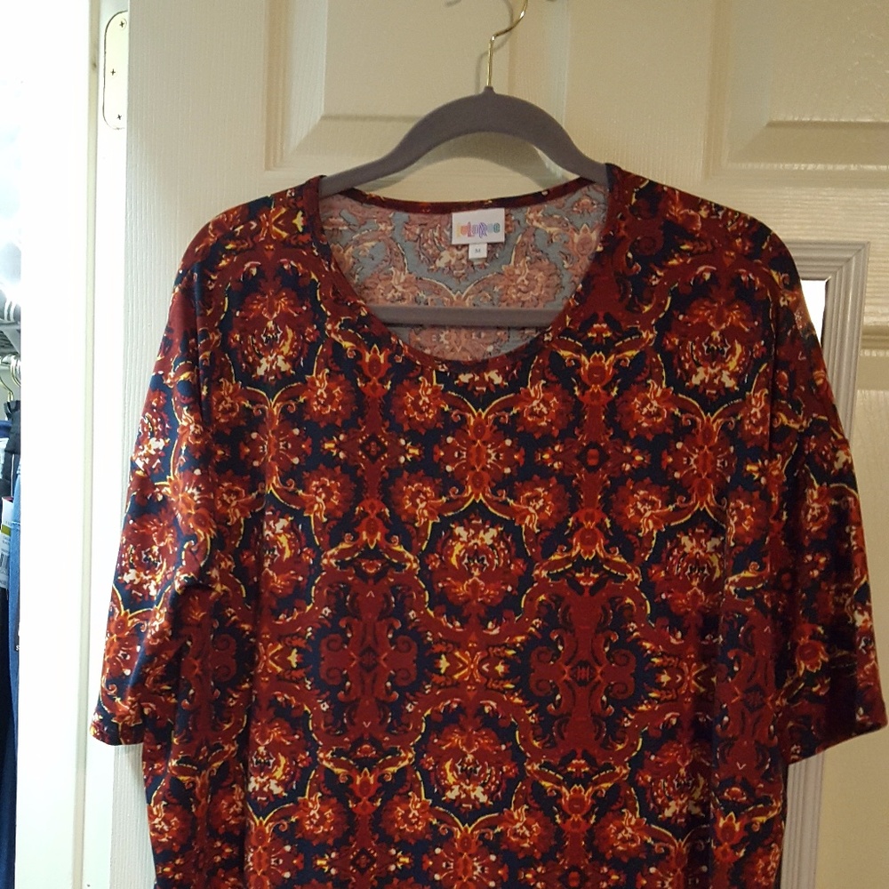LuLaRoe Irma Tunic - Size M(12-14) New with Tags