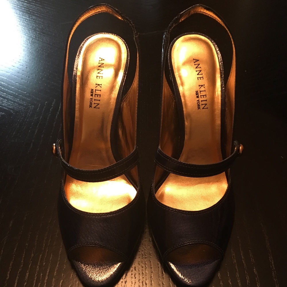 Anne Klein New York