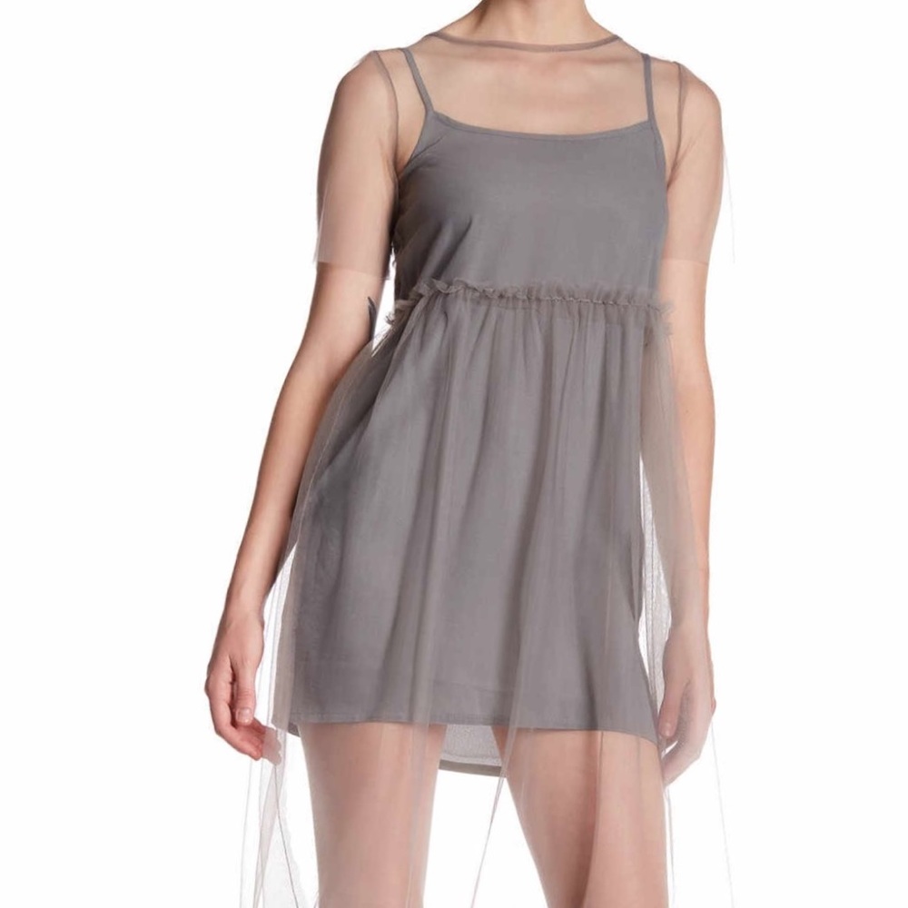 TOPSHOP Midi  Mess Overlay Dress Size 0 
New
NWT
