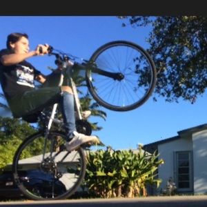 Meet your Posher, Ethan