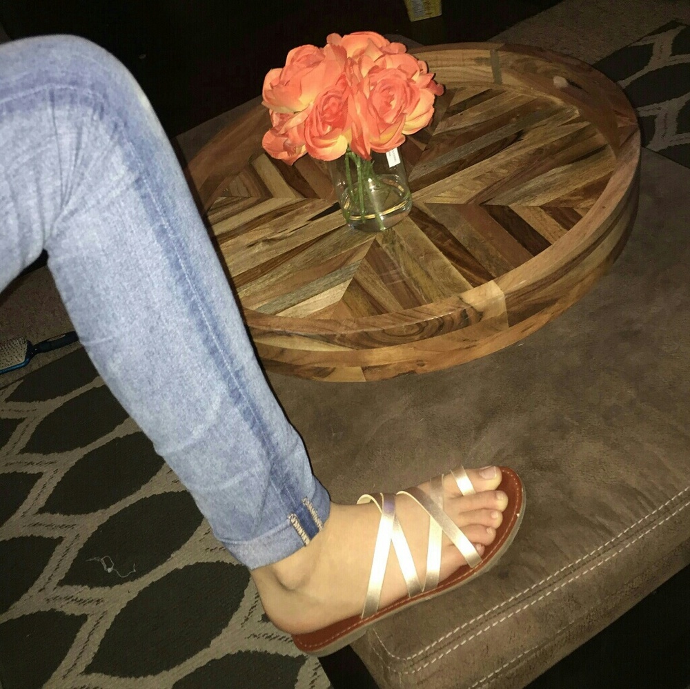 Gold sandles