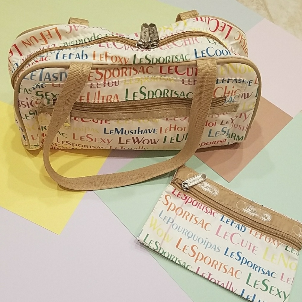 In a good  condition LeSportsac purse
