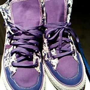 Rare Converse All Star "The Ajsian" ySize 11.5