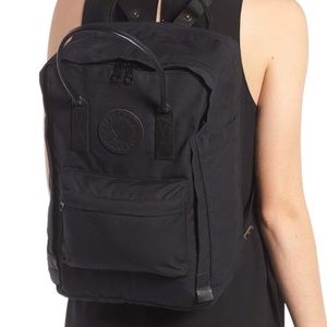 FJÄLLRÄVEN KÅNKEN NO. 2 LAPTOP BACKPACK