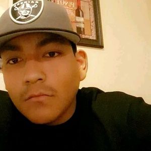 Meet your Posher, Victor