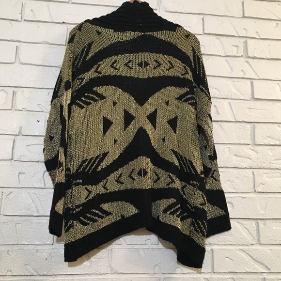Sparkly Gold and Black Cardigan - Picture 2 of 7