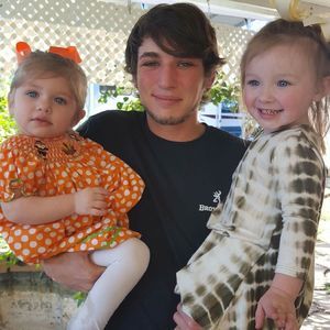 Meet your Posher, Hunter