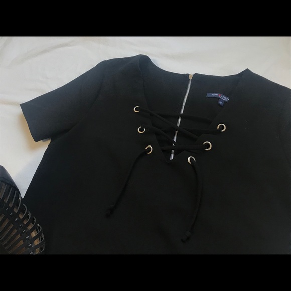 Black Dress - Picture 3 of 4