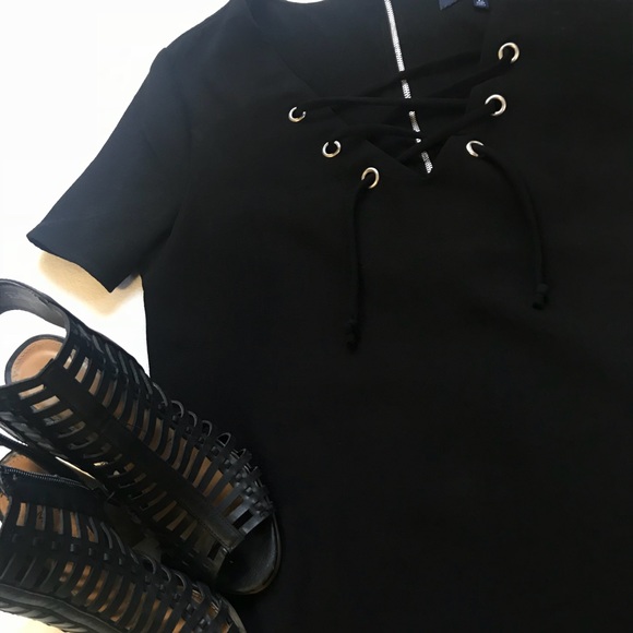 Black Dress - Picture 4 of 4