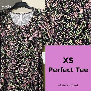 💜 BRAND NEW : XS LuLaroe Perfect T 💜