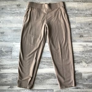 J. JILL Pure Jill Brown Tapered Ankle Stretch Pant