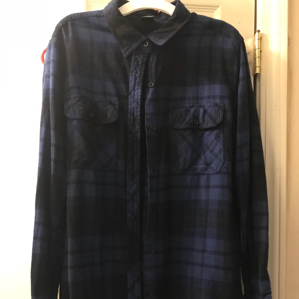 basic flannel - Picture 2 of 4