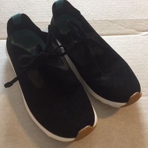 Native Apollo Sneakers womens sz 6