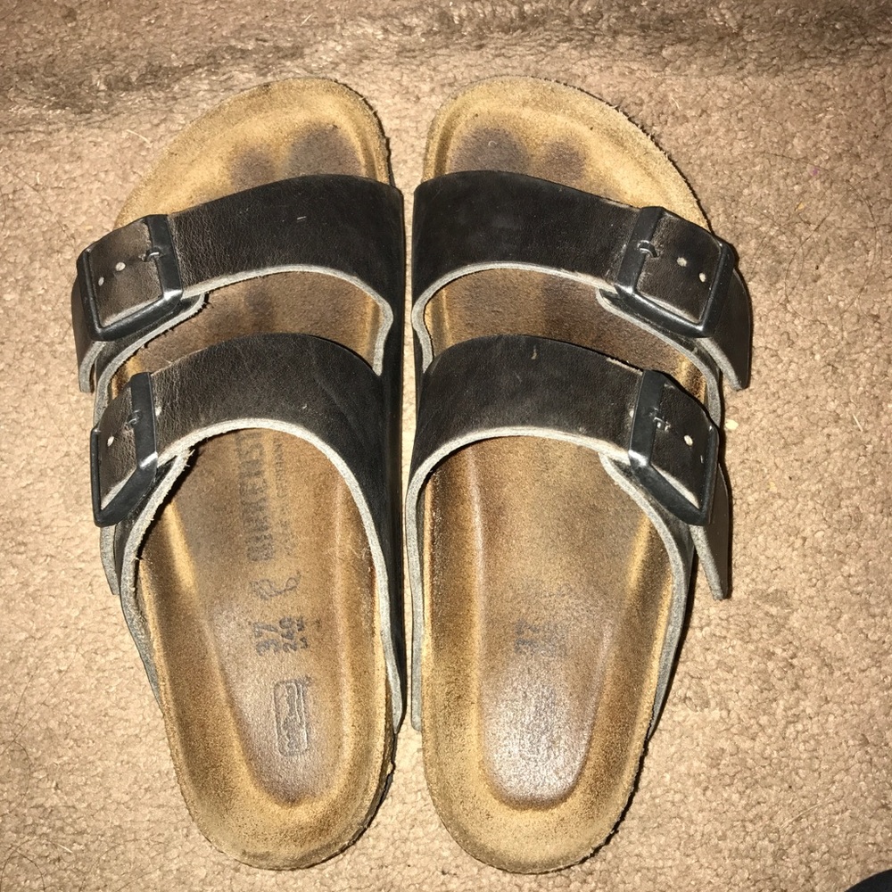 Black Birkenstocks!