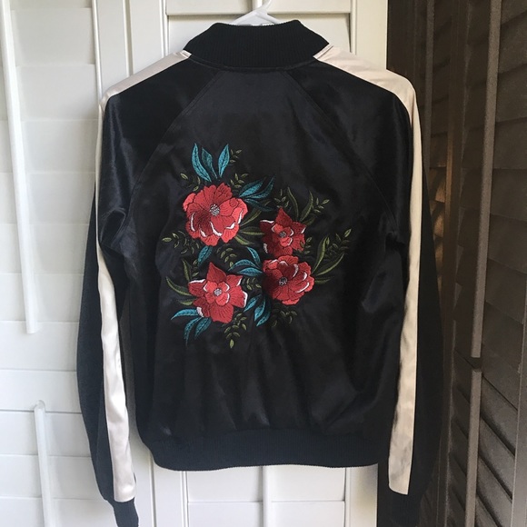 Lovers + Friends Satin Bomber - Picture 2 of 2