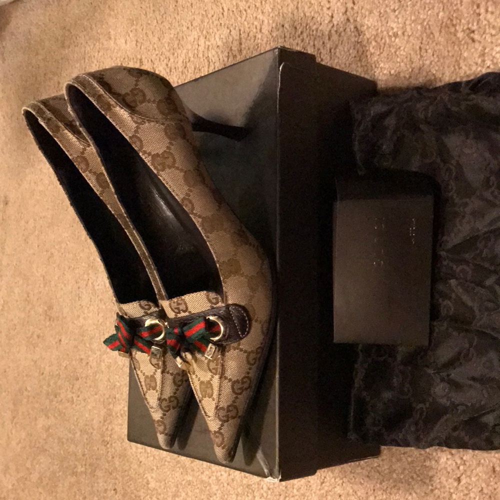 Gucci Heals