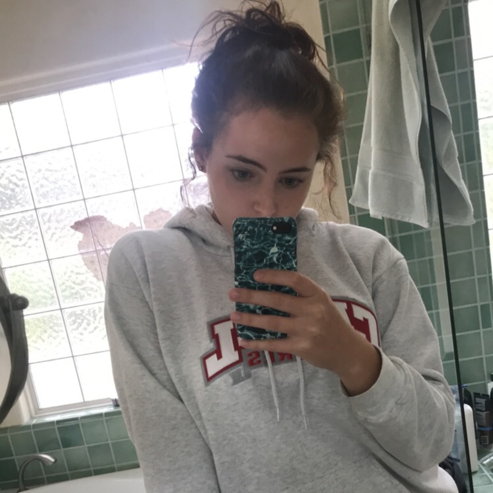 Meet your Posher, Julia