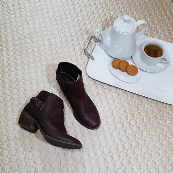American Eagle Outfitters Shoes - American Eagle Leather and Suede Booties