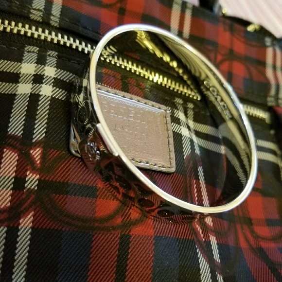 SOLD IN MYSTERY BOX - Picture 5 of 6