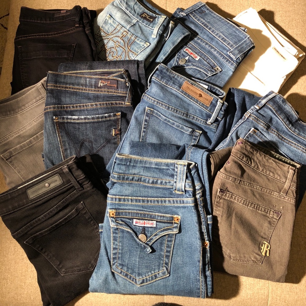 Citizens, Rich & Skinny, Treasure & Bond