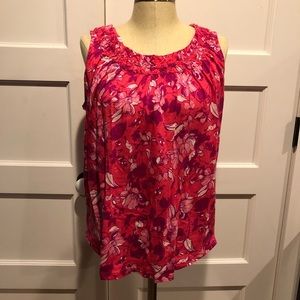 Saint John’s Bay Pink Floral Tank Top