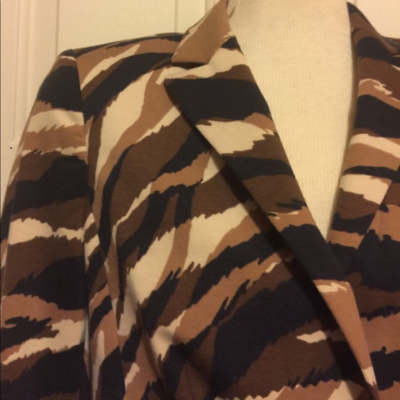 Anne Klein Camel Multi Blazer - Picture 3 of 5