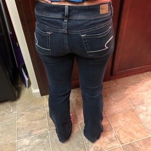 Medium/dark wash jeans, boot-cut