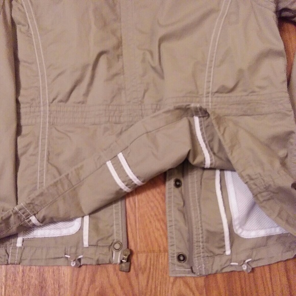 Lightweight Khaki Jacket. - Picture 3 of 4