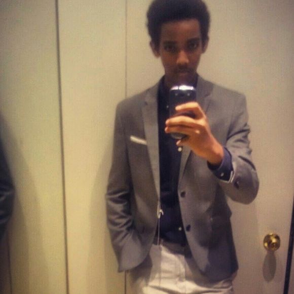 Meet your Posher, Mustafa - Picture 1 of 1