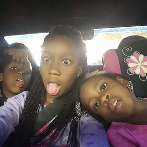 Meet your Posher, Sandy