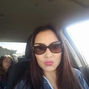 Meet your Posher, Amara