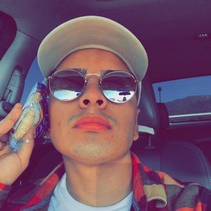 Meet your Posher, Joseph