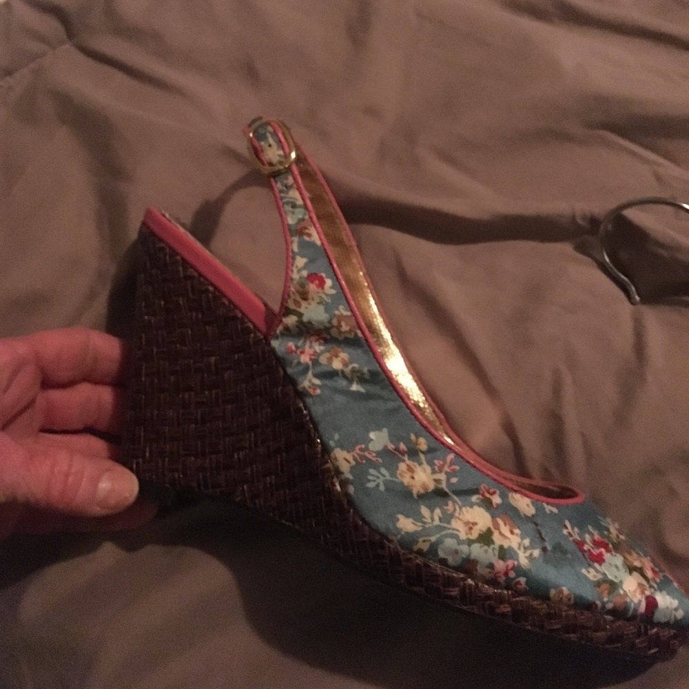 Open toe wedges - Picture 2 of 4