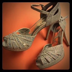Holiday rhinestone Marilyn Monroe stiletto heels