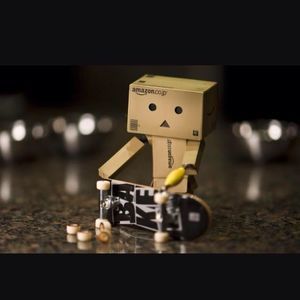 Meet your Posher, Logan