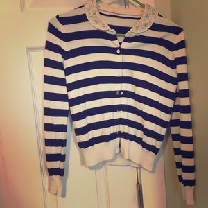 Stripped cardigan with collar