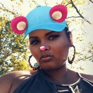 Meet your Posher, Ariel