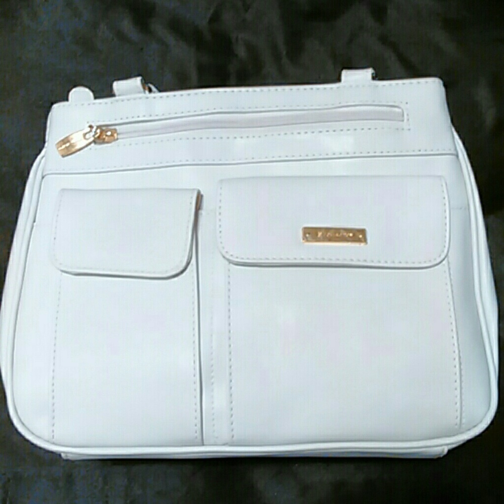 SOLD NWT Nice Ladies White Shoulder Handbag