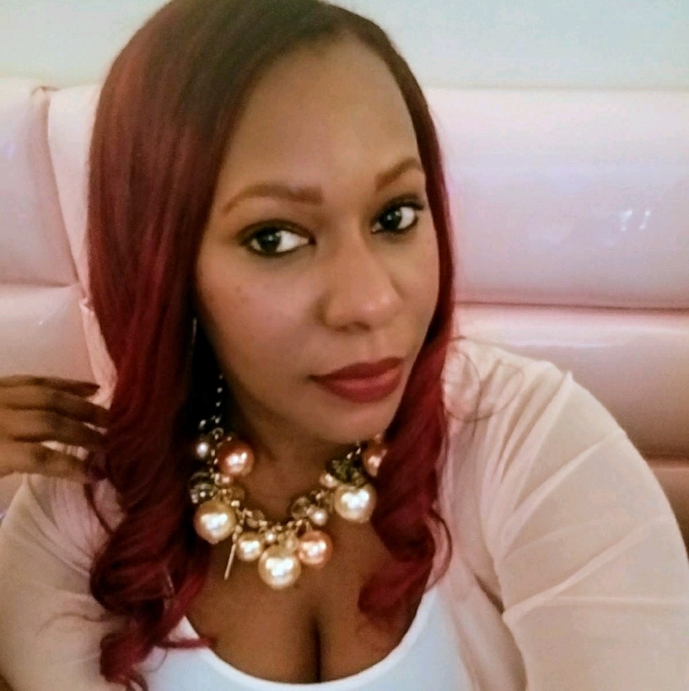 Meet your Posher, Sana