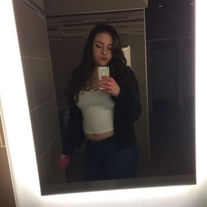 Meet your Posher, Jordyn