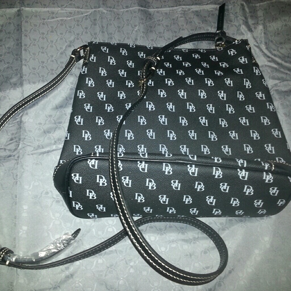 New Dooney & Bourke
