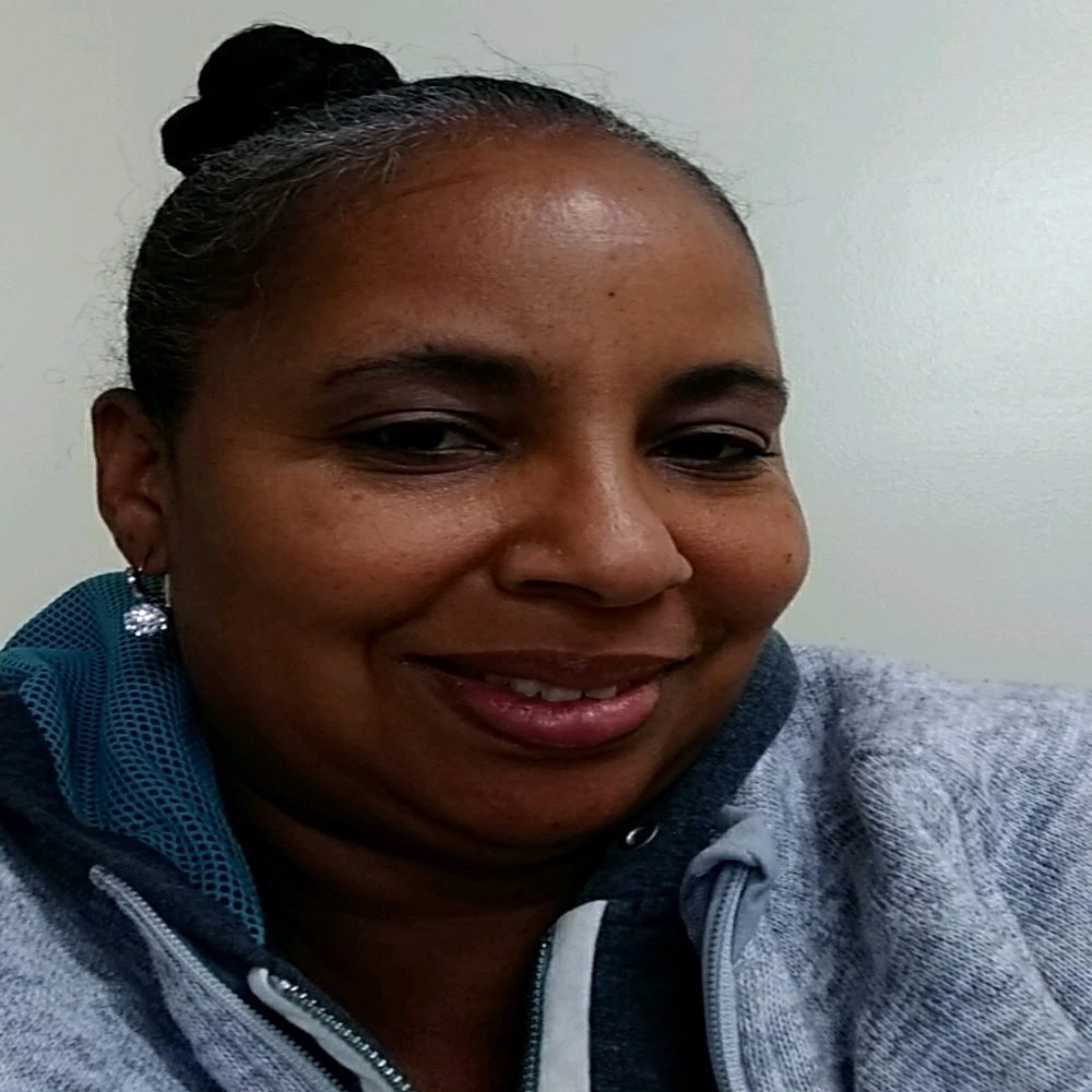 Meet your Posher, Falecia