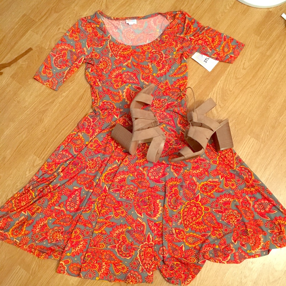 Paisley print Nicole Aline dress