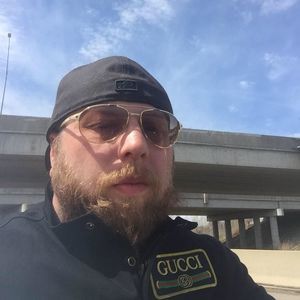 Meet your Posher, Nick