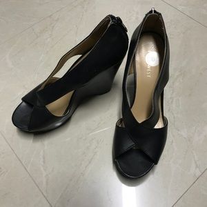 Nine West Wedges never worn size 8